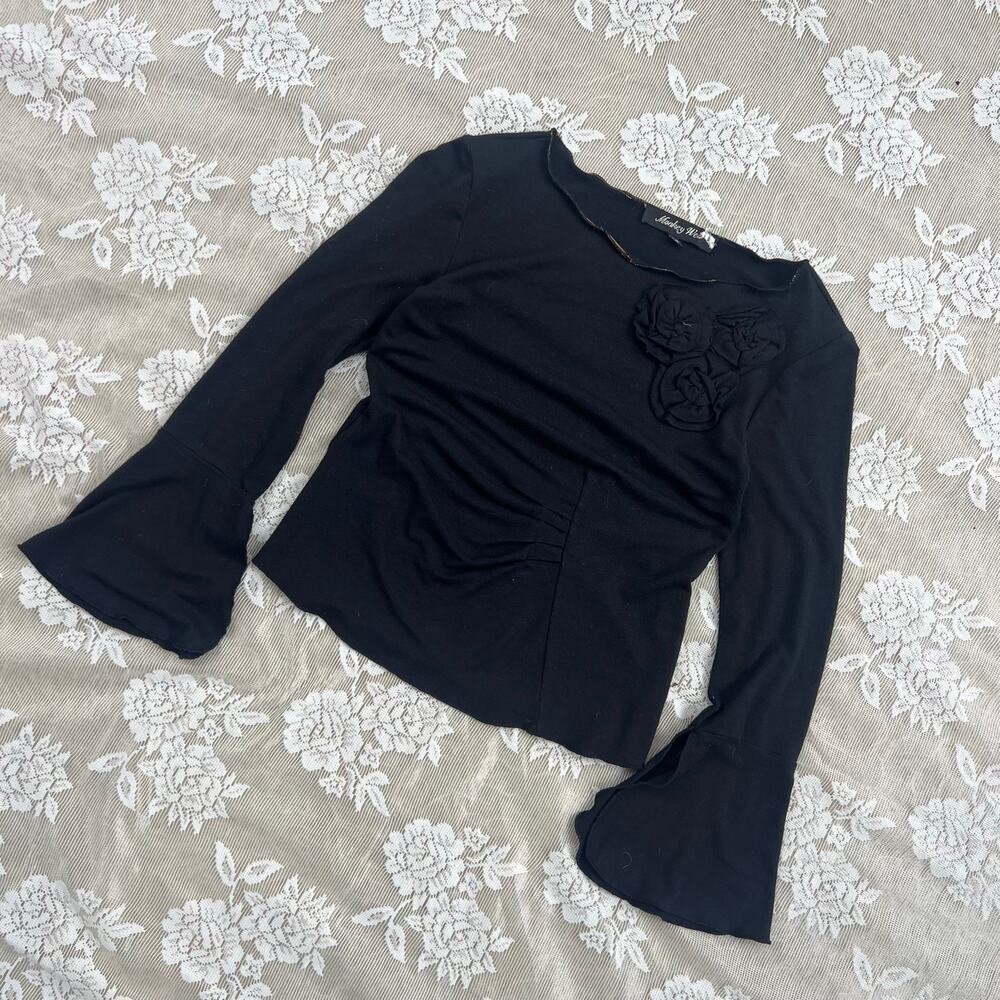Vintage Y2K Monkey Wear Black Rosette Bell Sleeve Top – Size 14